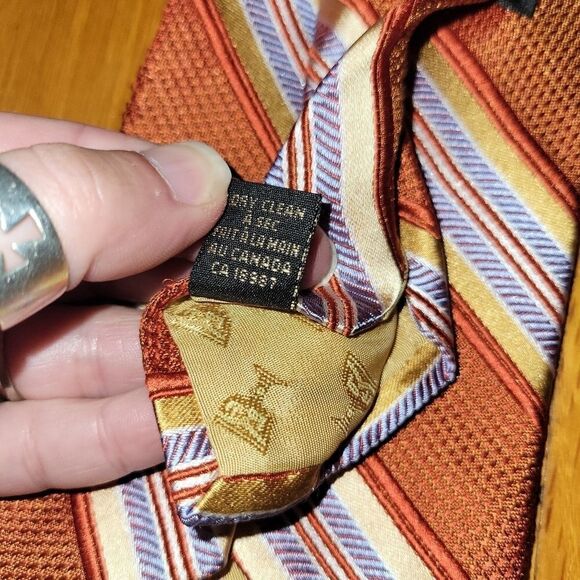 Vintage Dion Italian Silk Tie - Picture 10 of 10